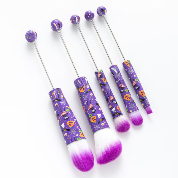Seasonal DIY Make-up brushes
