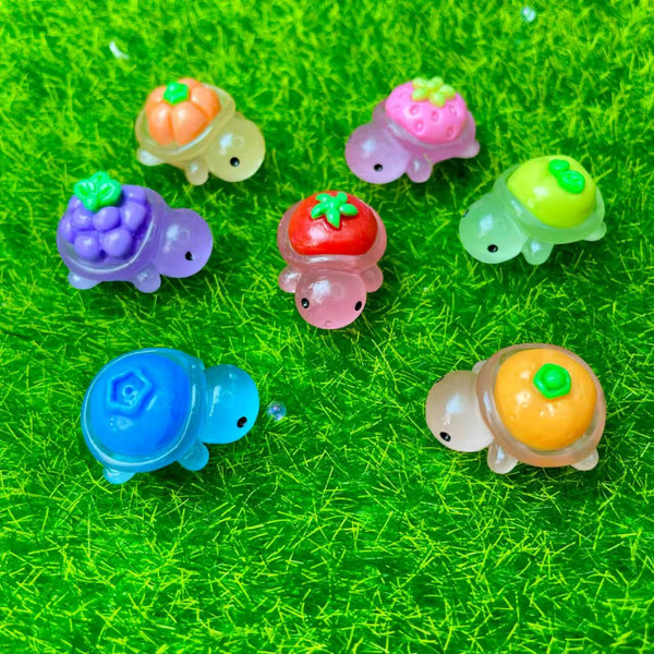 Turtles with Fruits Small C49（Luminous）